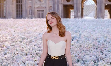 louis vuitton profumo pubblicità|Emma Stone for the Coeur Battant Fragrance .